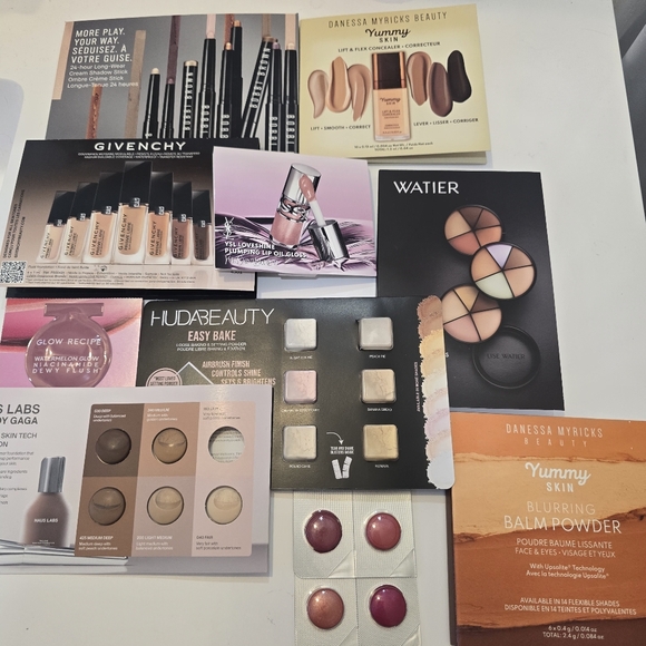 HIGH END makeup Samples - Picture 1 of 2